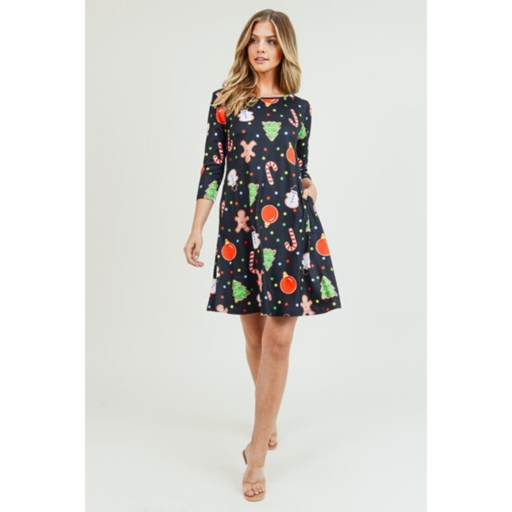Women's 3/4 Length Sleeve Gingerbread Print Dress - Picture 6 of 9